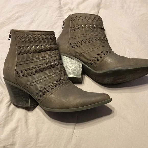 Booties - Picture 3 of 3